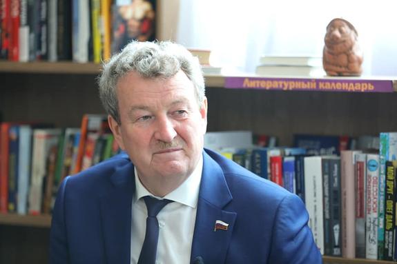 Анатолий Литовченко: Вахрушево получит средства на благоустройство